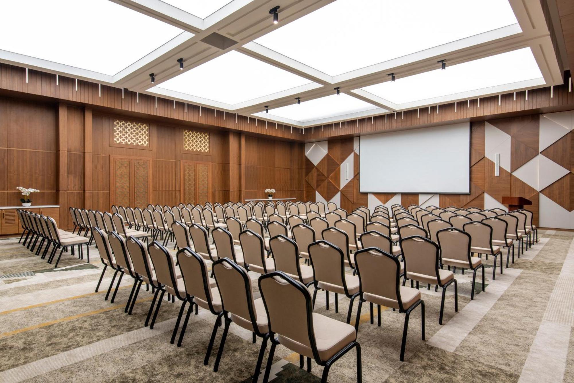 Swissotel Living Jidá Exterior foto The main conference hall