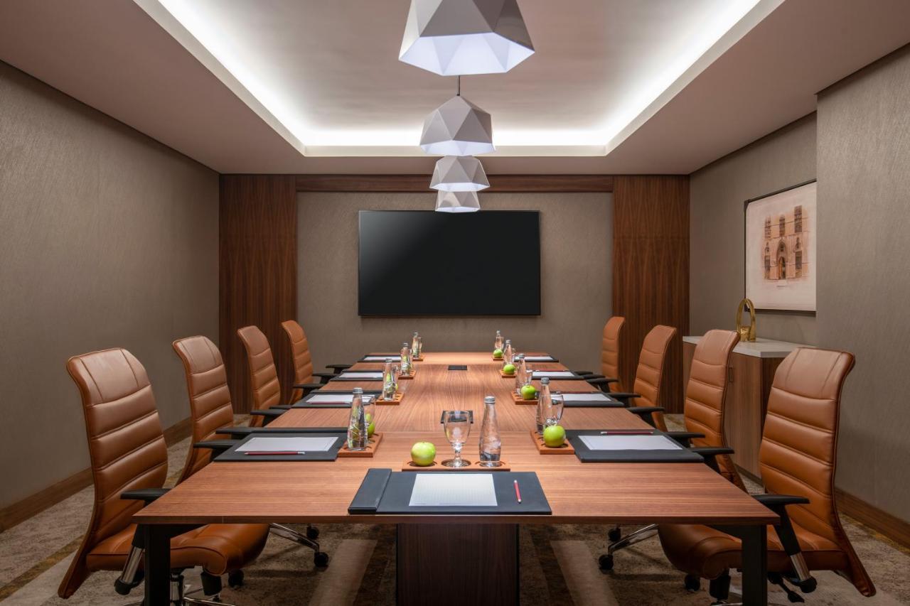 Swissotel Living Jidá Exterior foto Boardroom