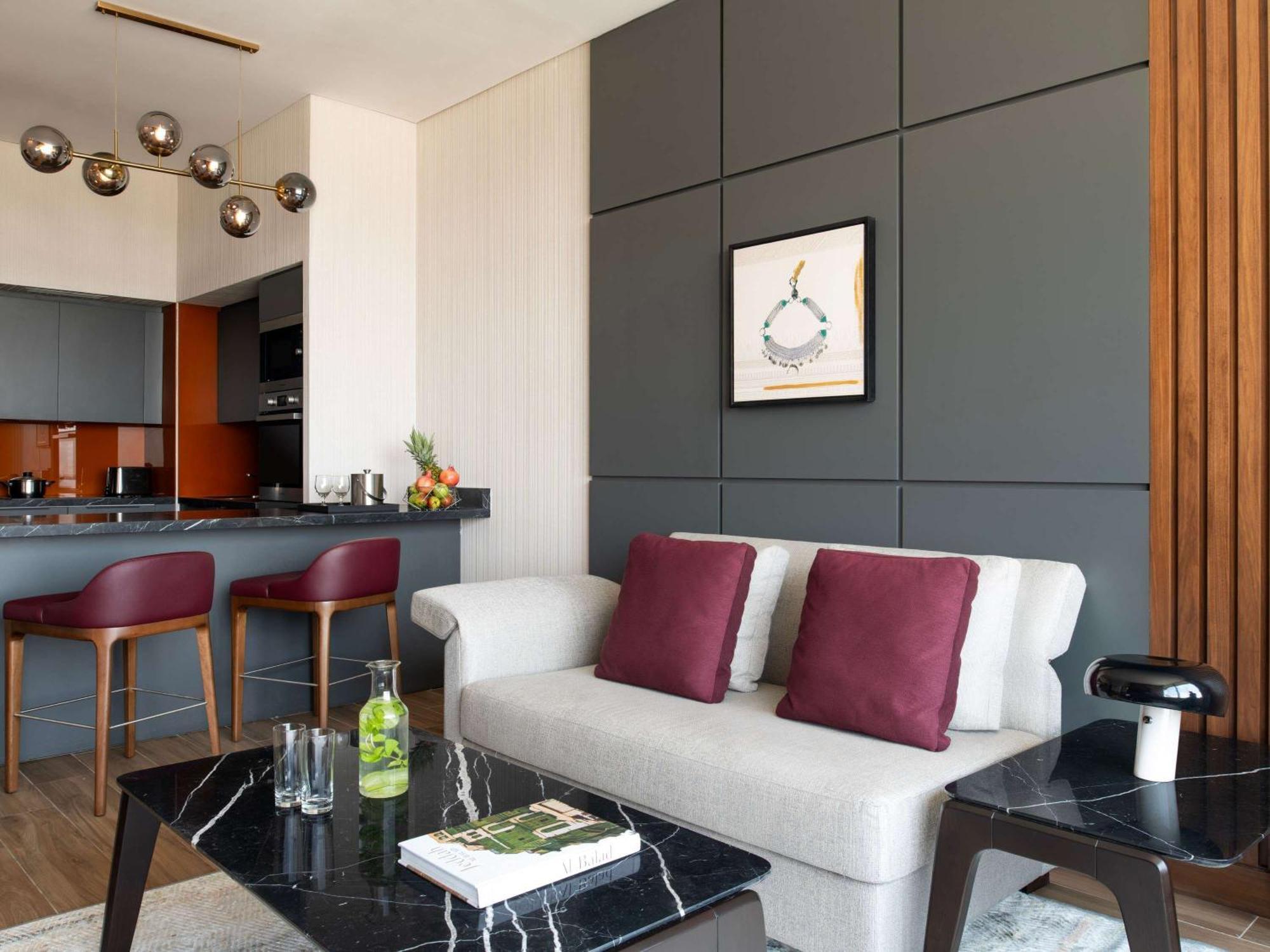Swissotel Living Jidá Exterior foto A living room in a serviced apartment in London